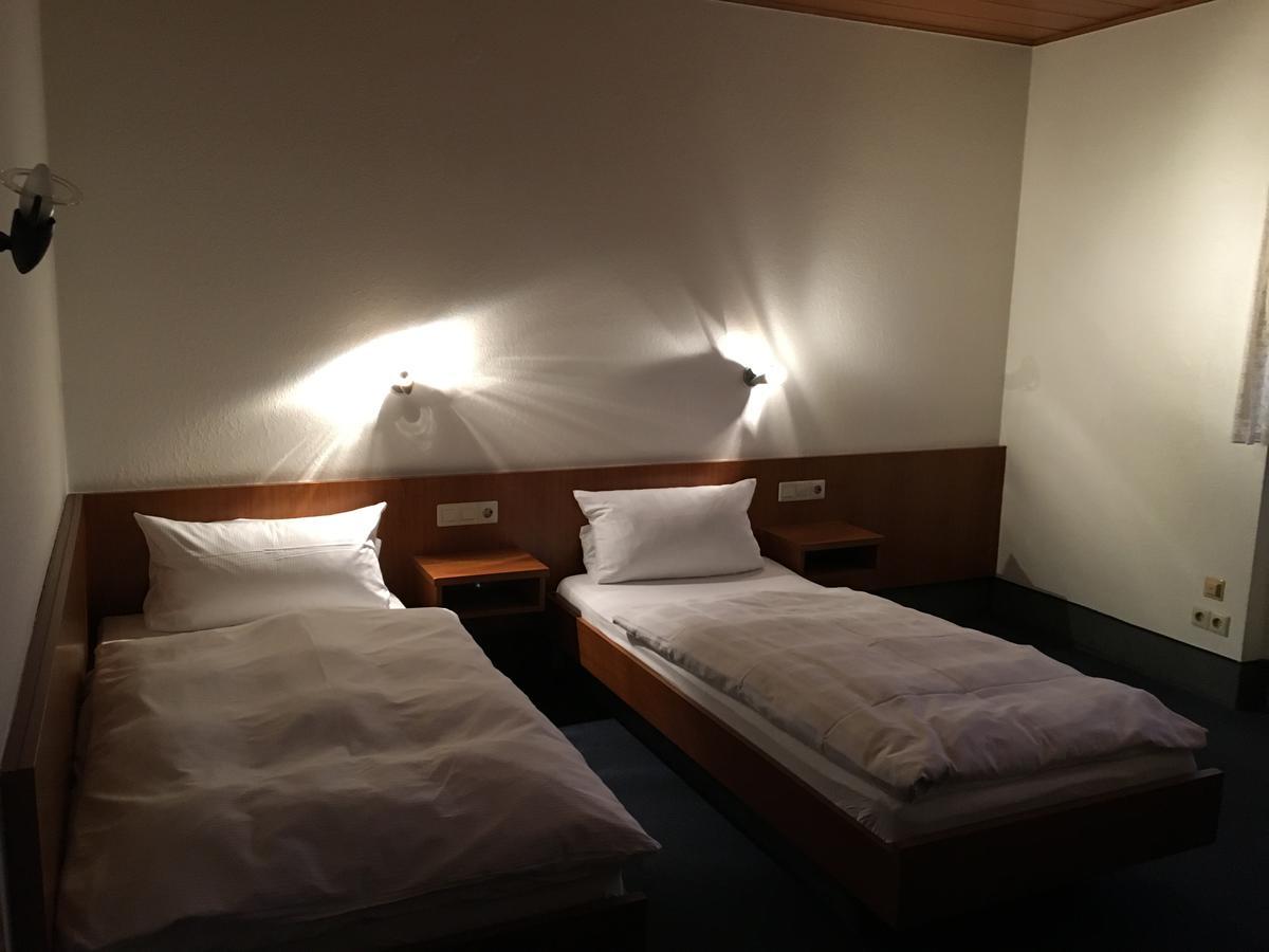 Zip Hotel Lingenfeld エクステリア 写真